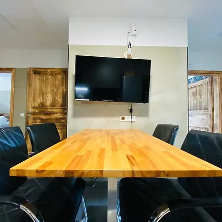 Phoenix - Monteurwohnung Mit Riesiger Parkflaeche *