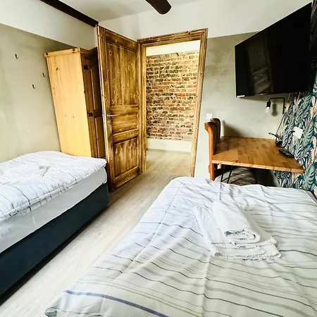 Phoenix - Monteurwohnung Mit Riesiger Parkflaeche *